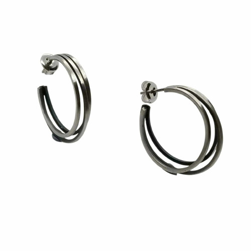 Pendientes de plata en forma de aros Pendientes de plata en forma de aros