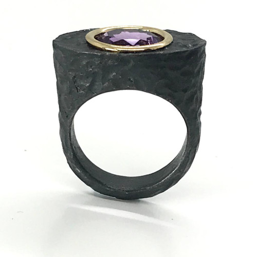 Anillo de plata y oro con amatista Anillo de plata y oro con amatista