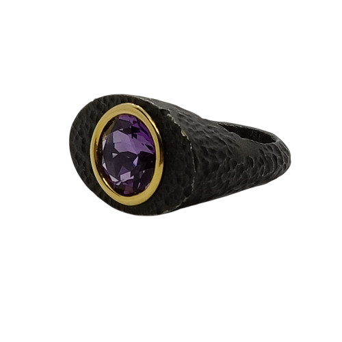 Anillo de plata y oro con amatista Anillo de plata y oro con amatista
