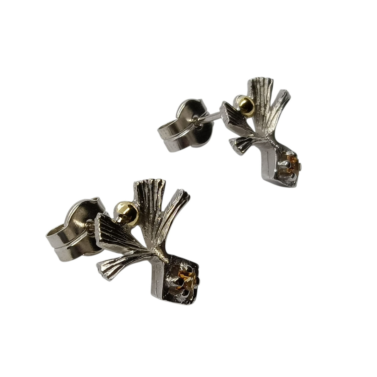 Pendientes de plata, oro y zafiro amarillo Pendientes de plata, oro y zafiro amarillo