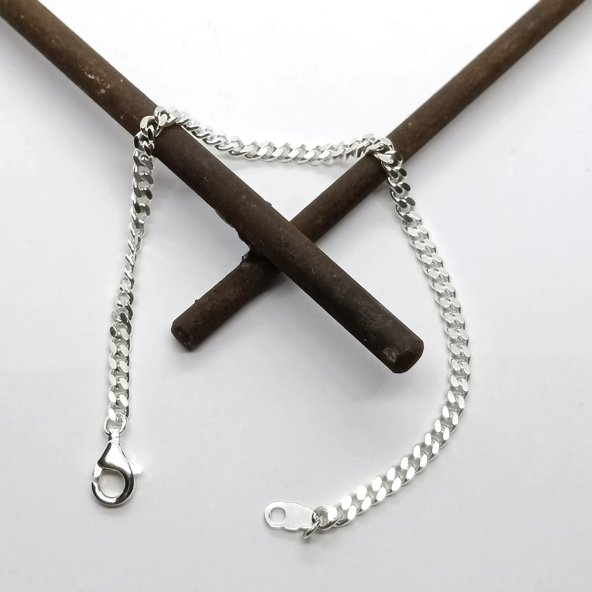 Pulsera barbada plata Pulsera barbada plata