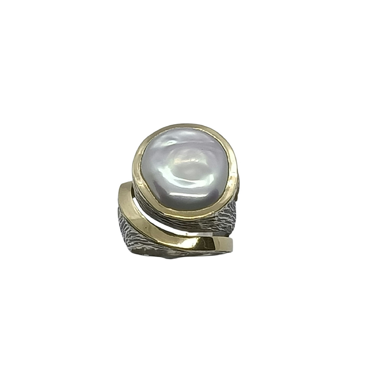 Anillo de plata y oro con perla