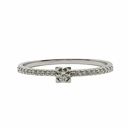 Anillo de compromiso de oro blanco con diamantes