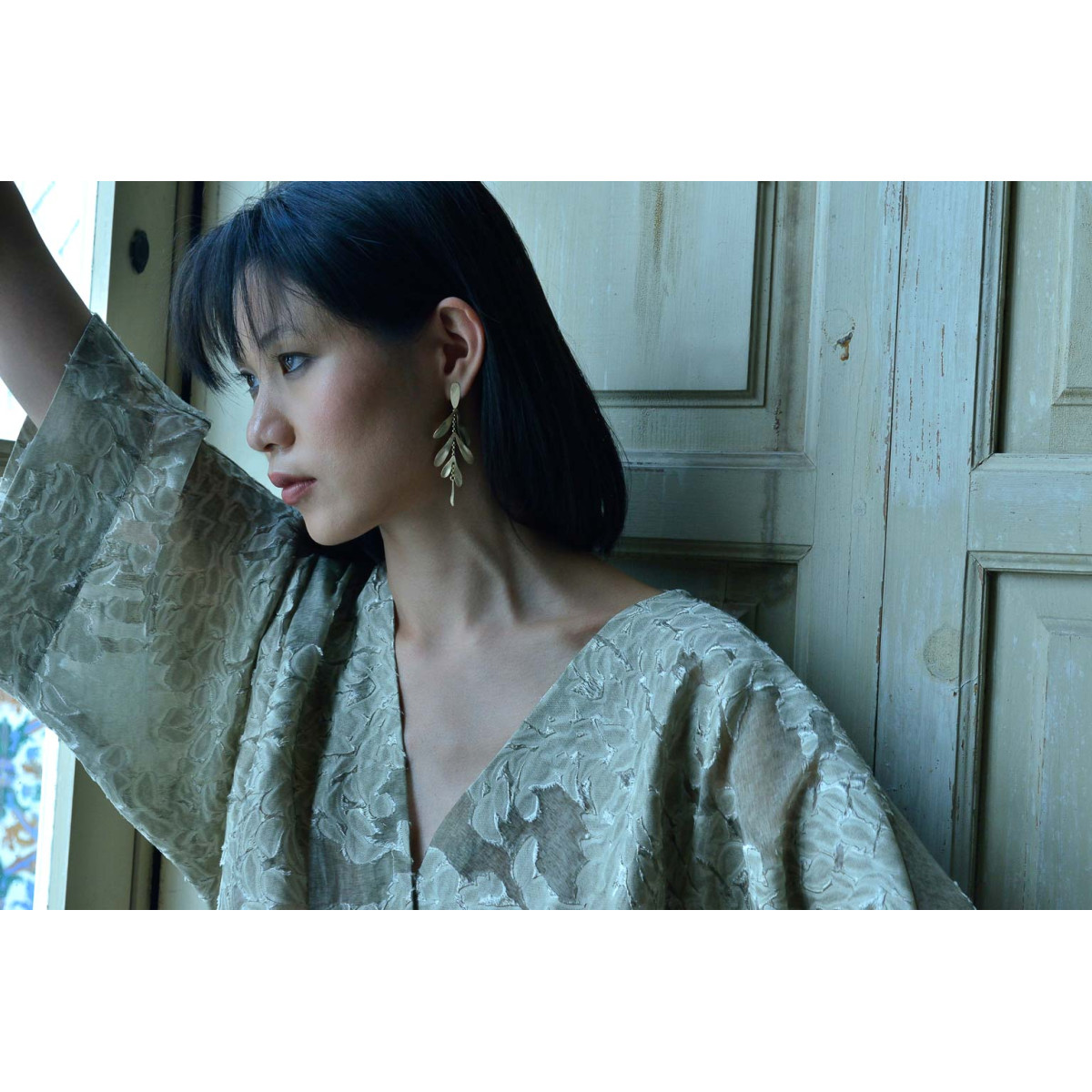 PENDIENTES LARGOS DE PLATA CHAPADA