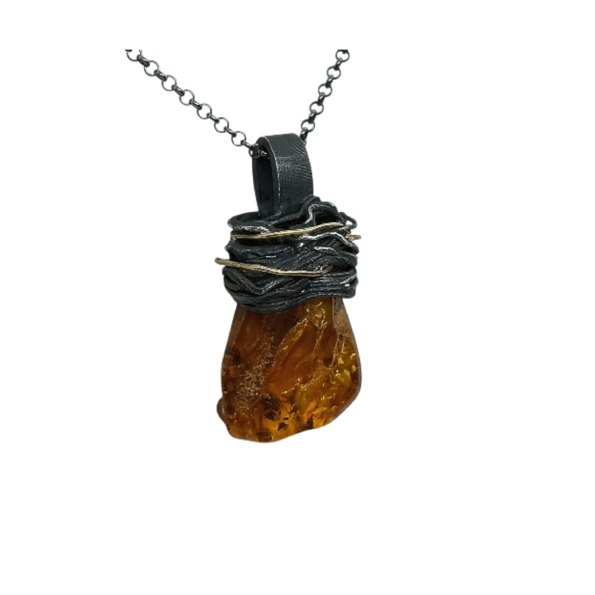 Colgante de plata y oro con ámbar