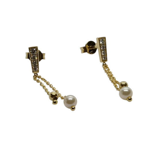 Pendientes de oro amarillo con diamantes y perlas
