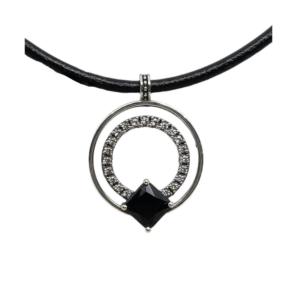 Collar de plata con circonitas