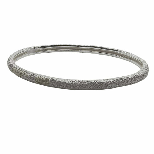 Brazalete rígido de plata