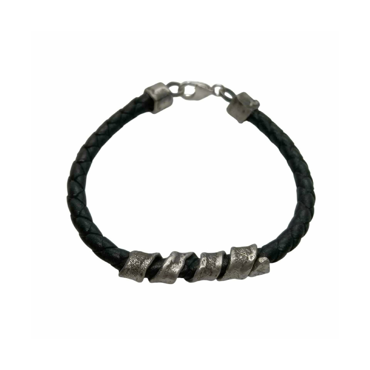 Brazalete de plata y cuero