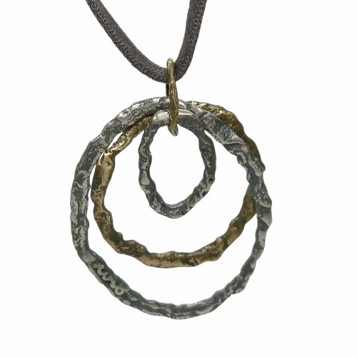 Gargantilla de plata y bronce
