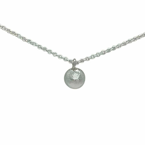 Gargantilla de plata con colgante