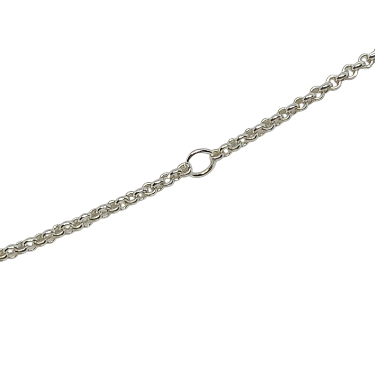 Gargantilla de plata con esmeralda