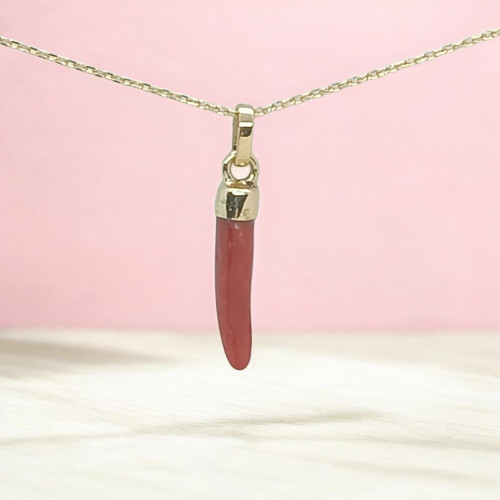 Colgante de oro y coral