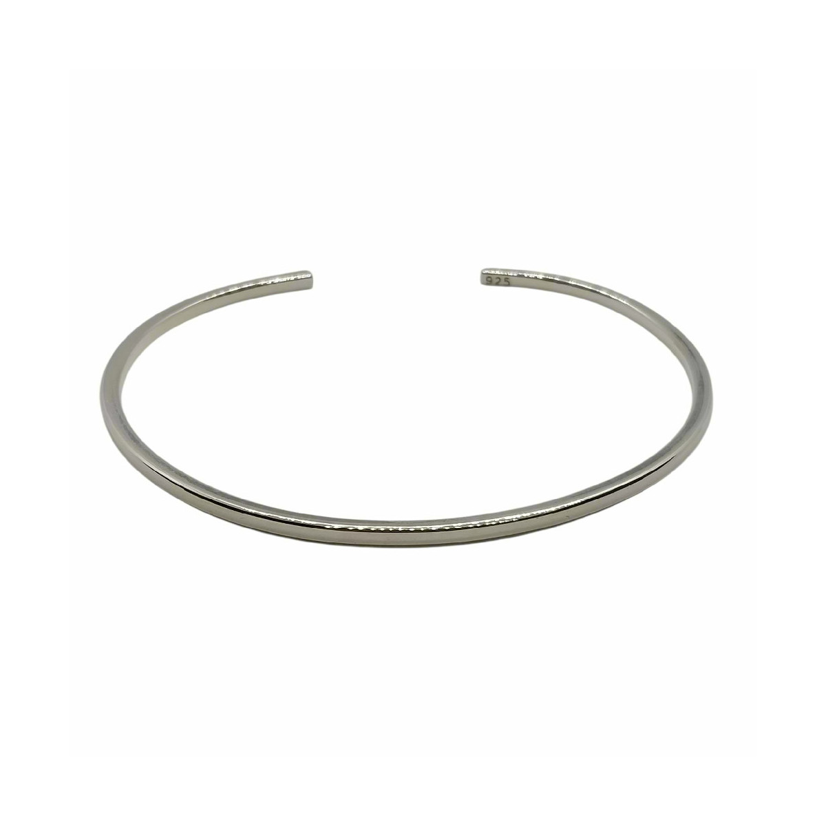 Brazalete rígido de plata