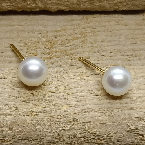 Pendientes de oro con perla natural