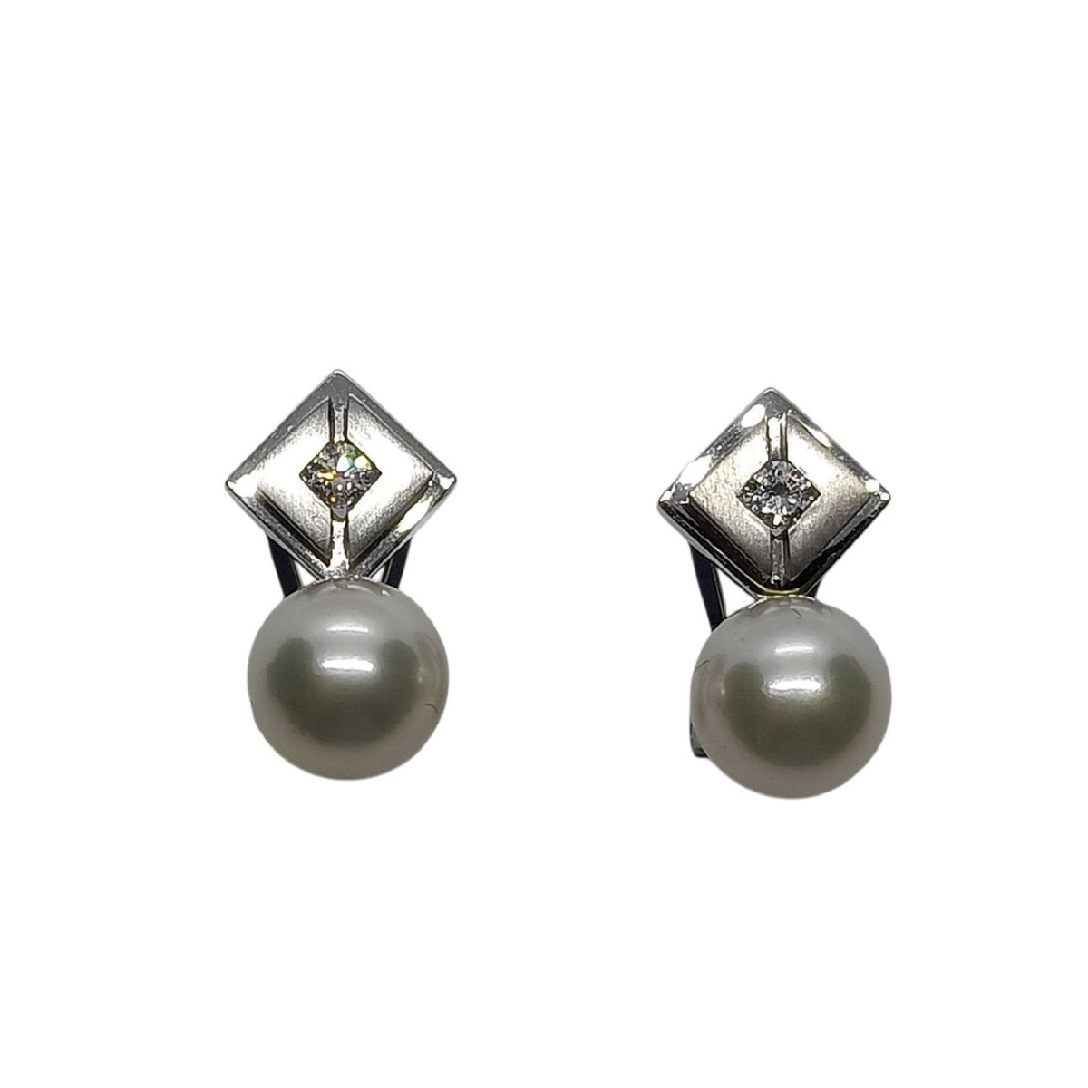 Pendientes tú y yo,  oro blanco con diamantes y perlas