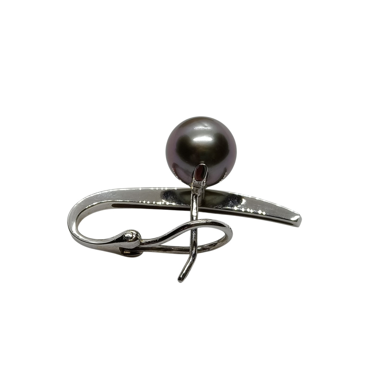 Pendientes de oro blanco con diamantes y perlas de Tahití