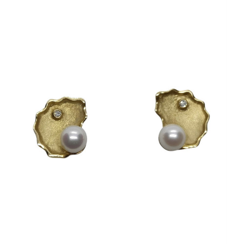 Pendientes de oro amarillo con perlas y diamantes