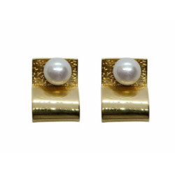 Pendientes de oro amarillo con perlas