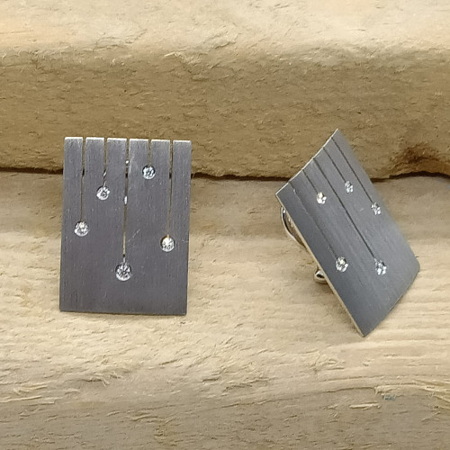 Pendientes de oro blanco y diamantes