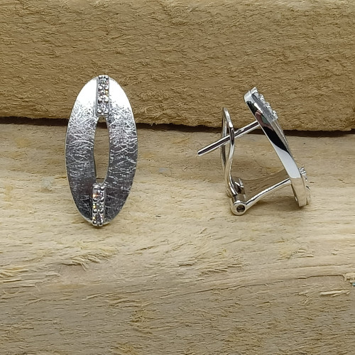 Pendientes de oro blanco y diamantes