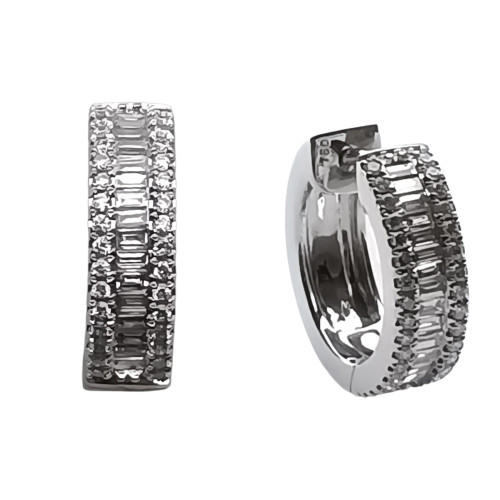 Pendientes de oro blanco y diamantes con forma de aros