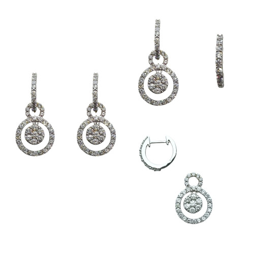 Pendientes de oro blanco y diamantes con forma de aros y de rosetón