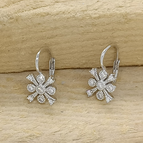Pendientes de oro blanco y diamantes