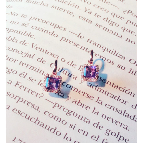 Pendientes de oro rosa con diamantes y amatistas