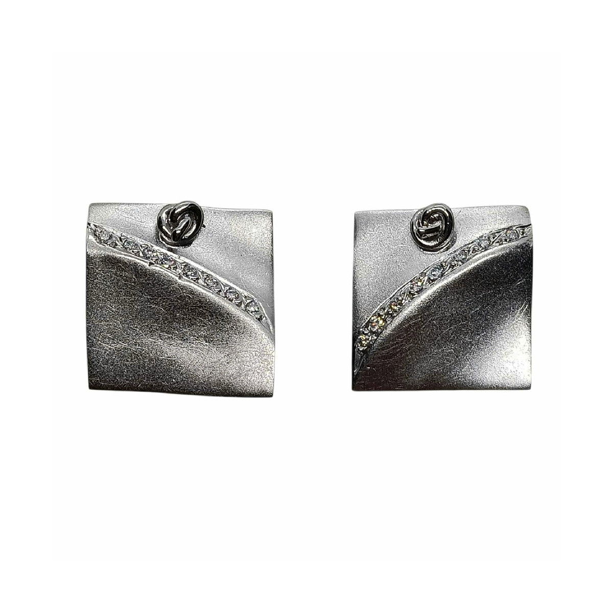 Pendientes de oro blanco y diamantes