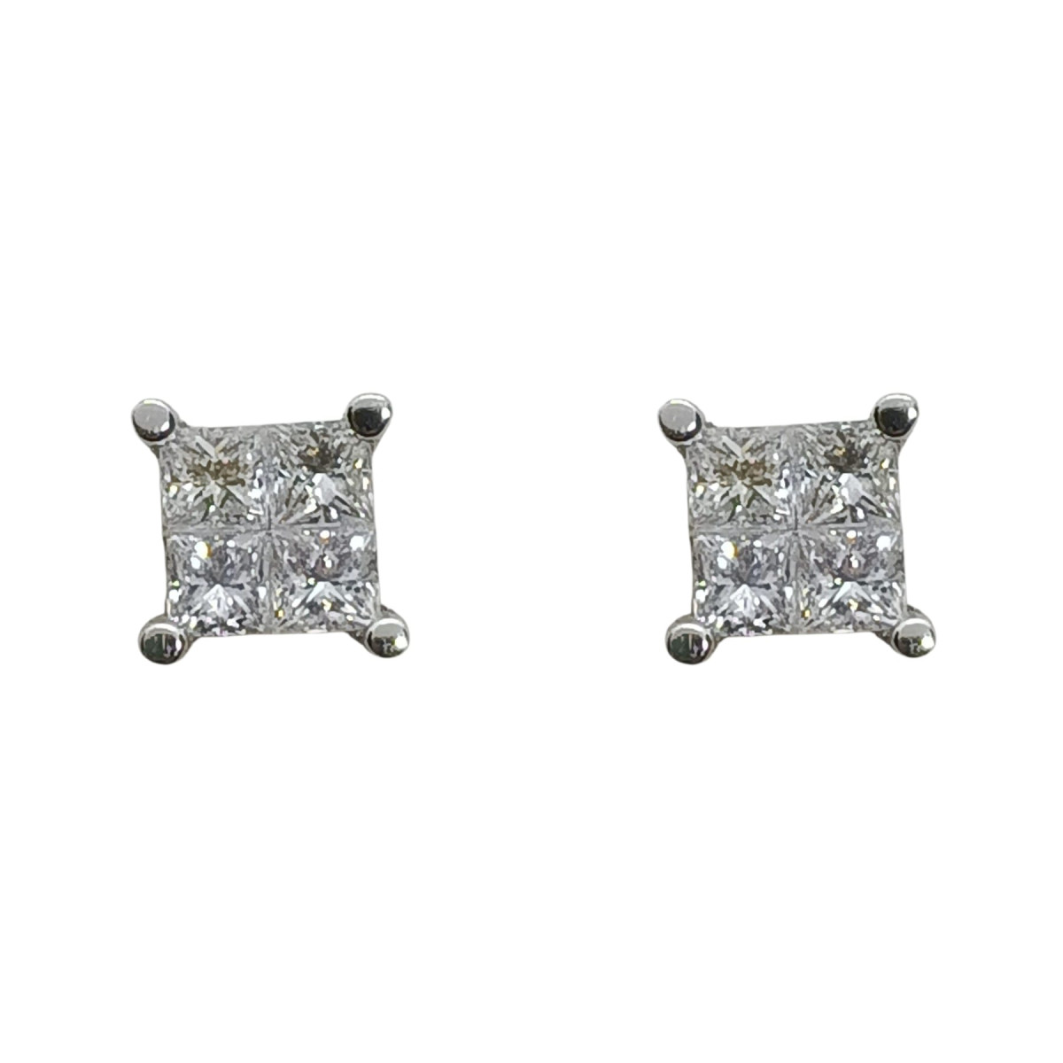 Pendientes de oro blanco y diamantes talla princesa