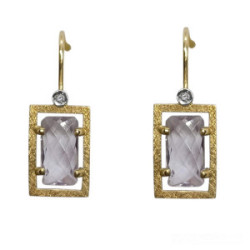 Pendientes largos de oro amarillo con amatista y diamante