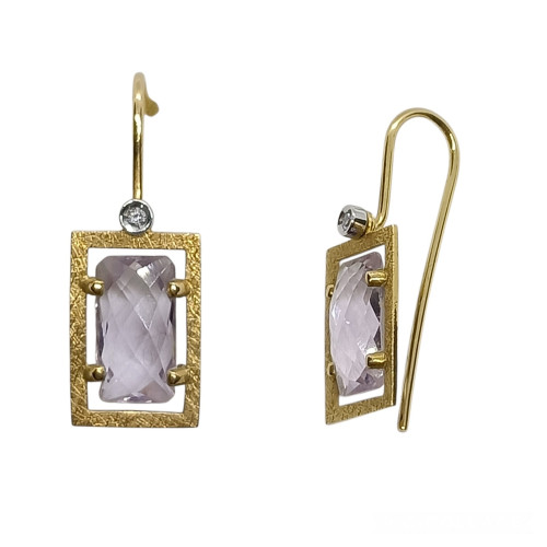 Pendientes largos de oro amarillo con amatista y diamante