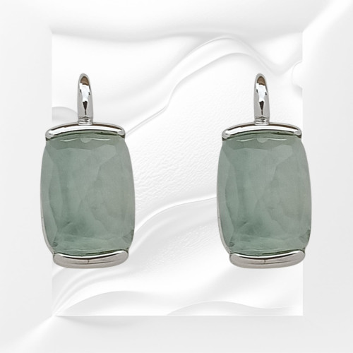 Pendientes de oro blanco y prehnita