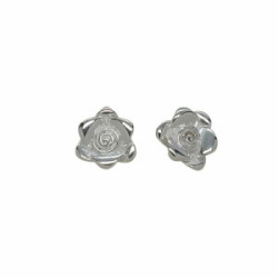 Pendientes de plata con forma de rosa