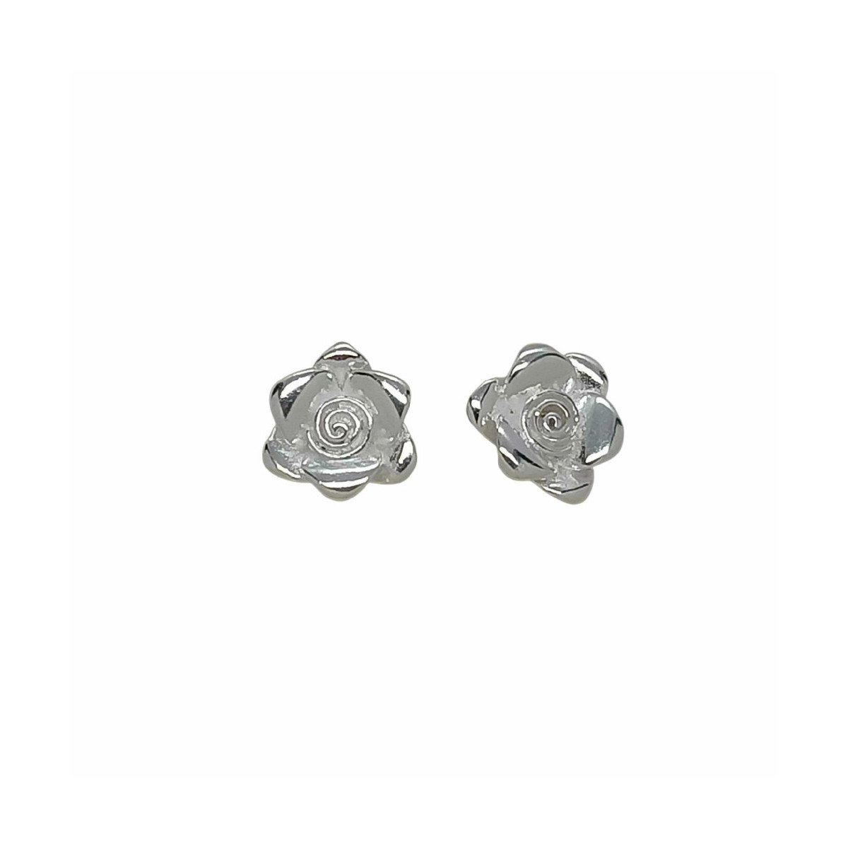 Pendientes de plata con forma de rosa