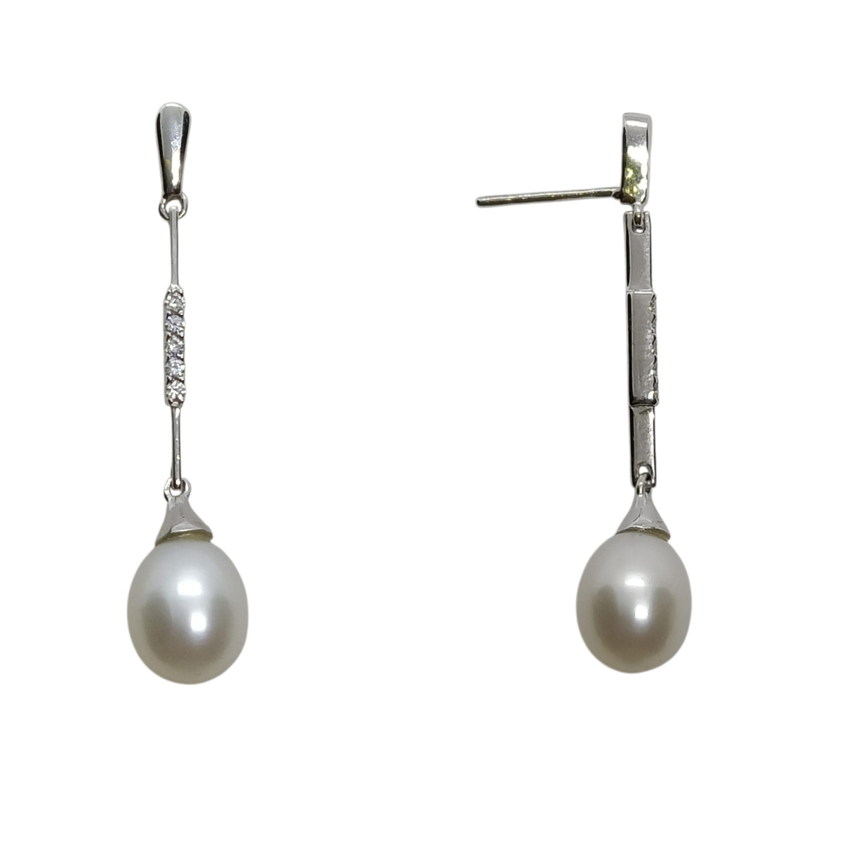 Pendientes largos de oro blanco con perla  y diamantes