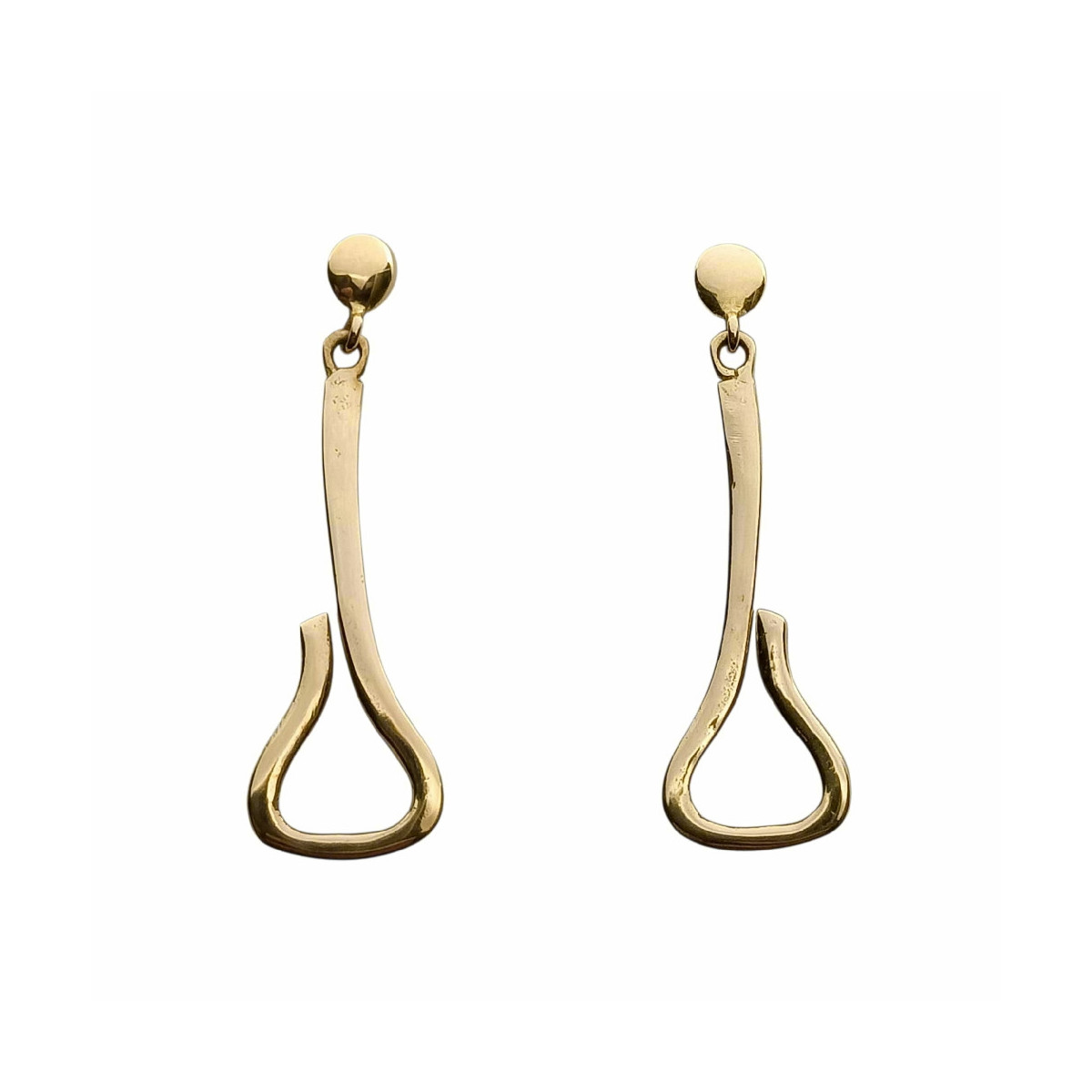 Pendientes largos de oro amarillo