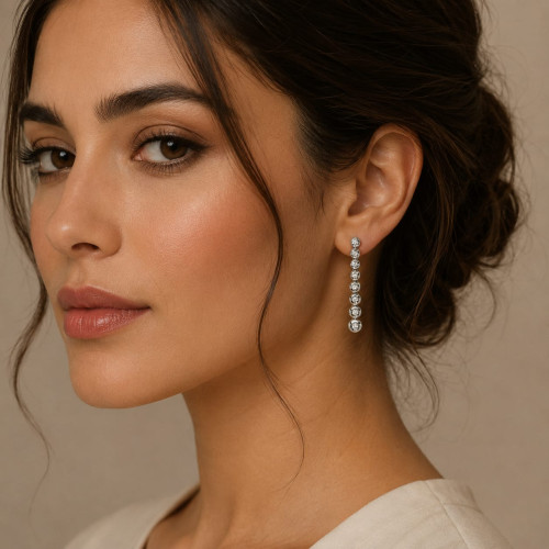 Pendientes largos de oro blanco y diamantes