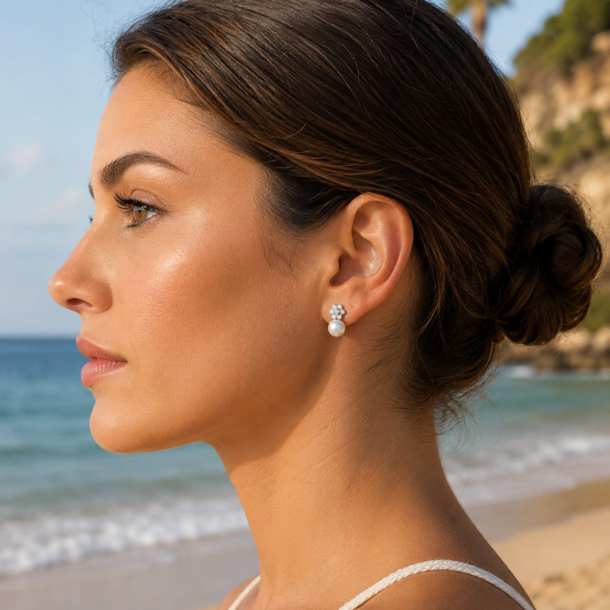 Pendientes con forma de rosetón tú y yo, oro blanco con diamantes y perlas australianas