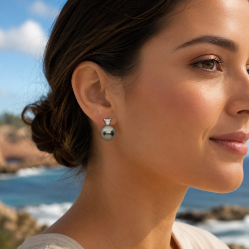 Pendientes tú y yo, oro blanco con diamantes y perlas de Tahití