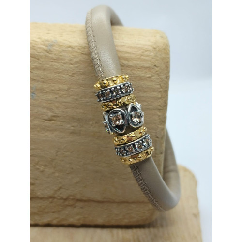 PULSERA DE PLATA Y CUERO CON CIRCONITAS