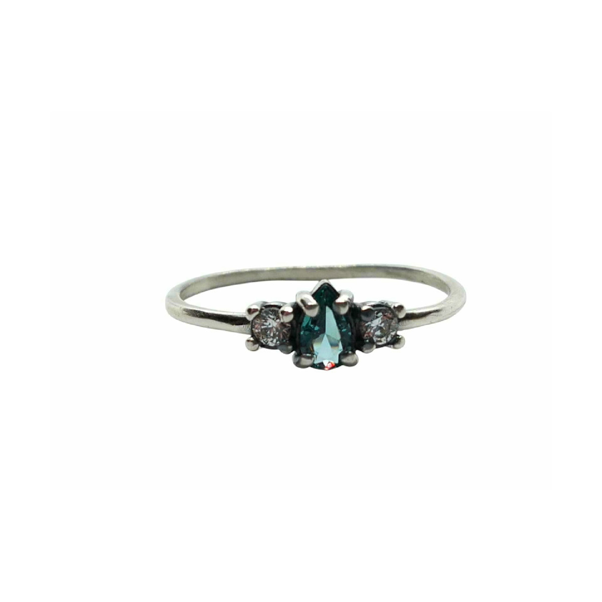 Anillo de plata con circonitas