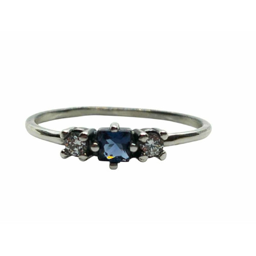 Anillo de plata con circonitas