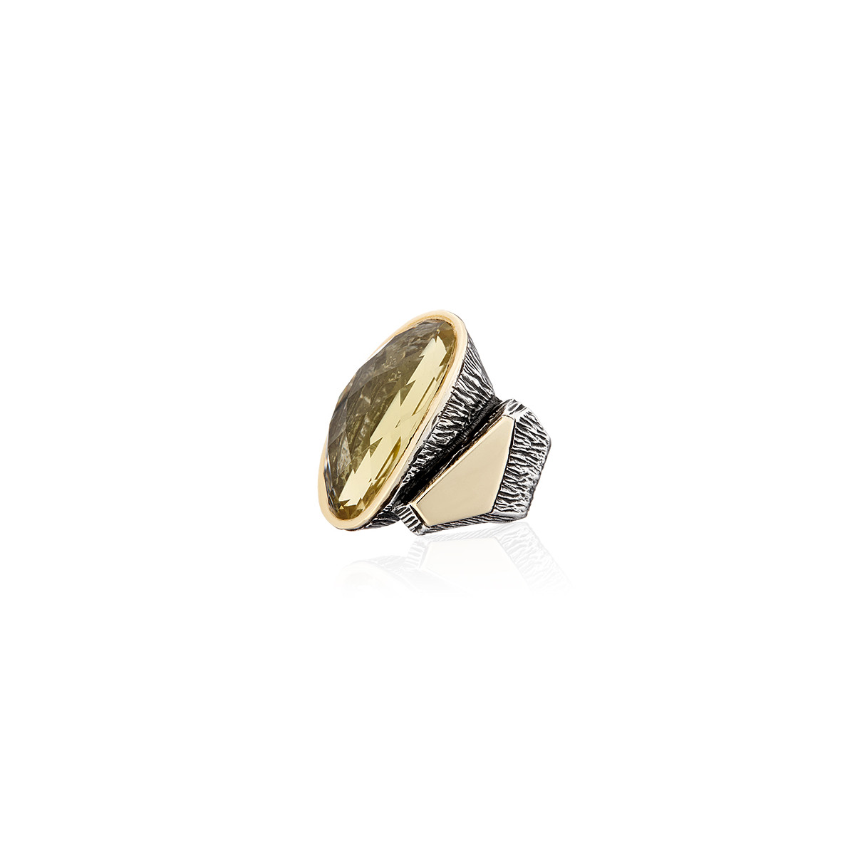 Anillo de plata y oro con citrino