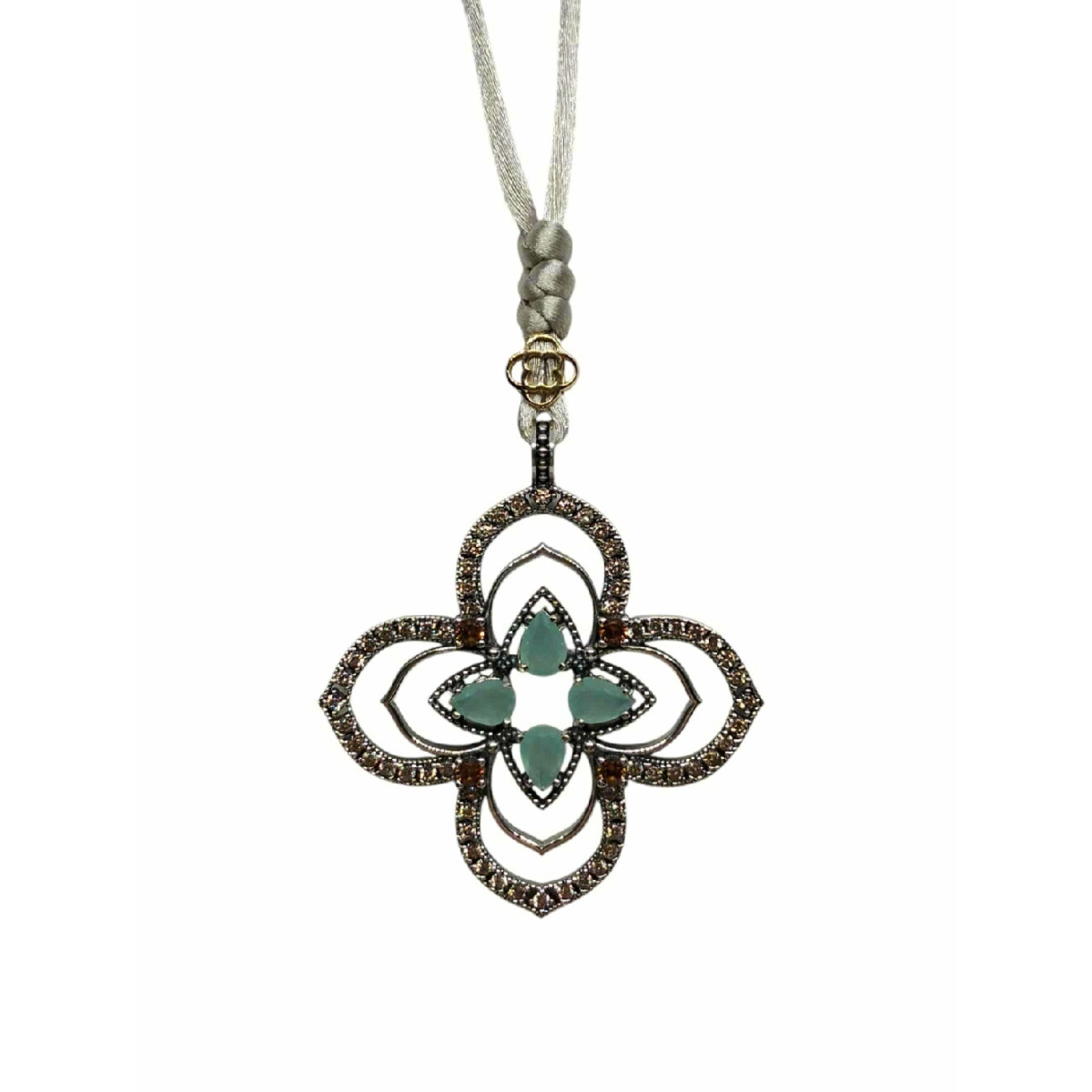 Collar de plata con circonitas y seda
