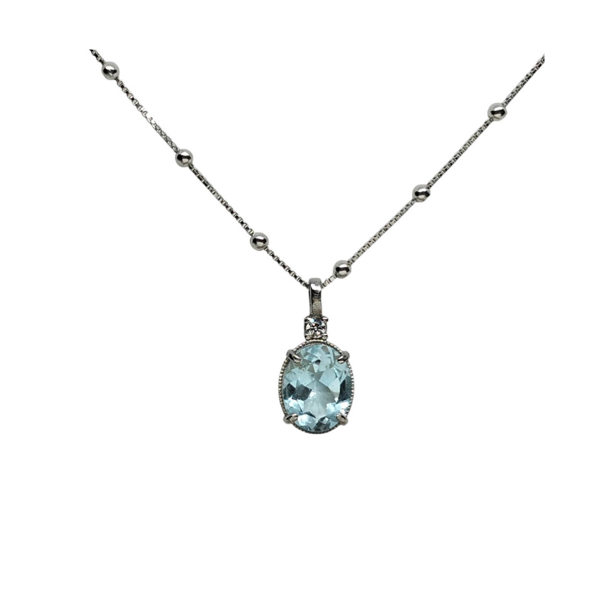 Collar de plata con circonitas