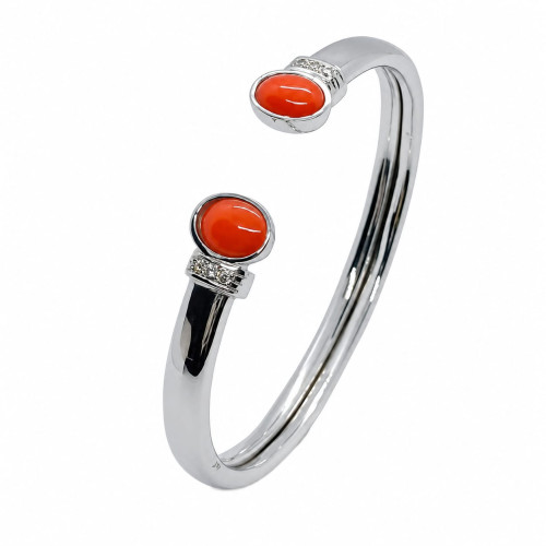BRAZALETE RÍGIDO DE ORO BLANCO CON DIAMANTES Y CORAL