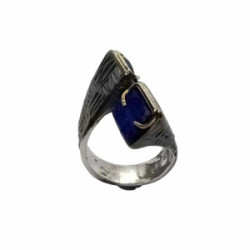 Anillo de plata y oro con lapislázuli