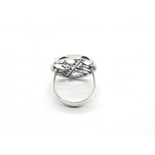 Anillo de plata con rubí